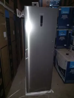 Морозильник Midea MDRU385FZE46