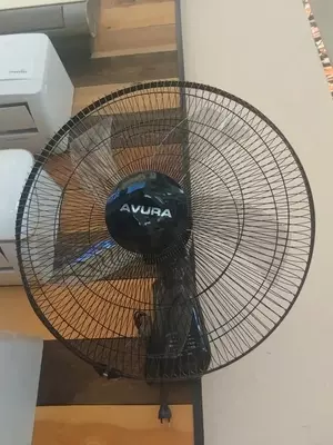 Настенный вентилятор Avura с пультом