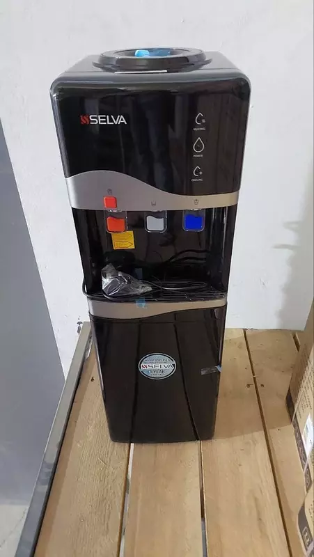 Кулеры для воды Selva