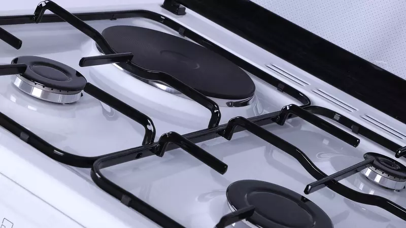 Кухонная плита Shivaki 6301-K  (белый коричневый cерый бордов)