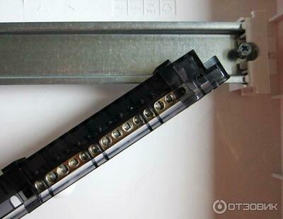 Шины "ноль", шины"земля", Скобы с шинами "ноль" и "земля", DIN-рейки шириной 35 мм