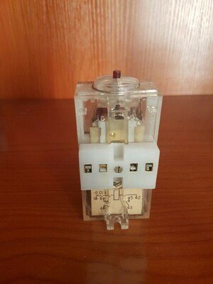 Реле указательное РЭУ-11-11 от 0,01А до 1А постоянным током