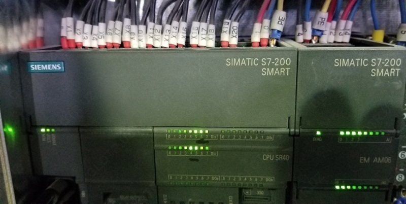 Микроконтроллер SIMATIC S7-200 SMART em am06