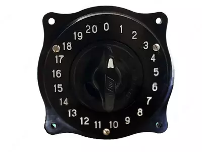 Переключатель щитовой ПМТ-20