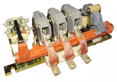 Контактор КТ 6023 160А 220В