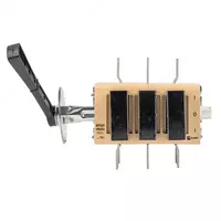 Выключатель-разъединитель ВР32У-37В71250 400А 2 направ.с д/г камерами съемная левая/правая рукоятка MAXima EKF PROxima - от 1 000 сум