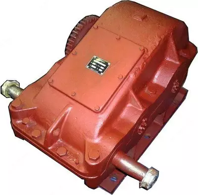 Gorizontal vites qutisi Ts2U 400 31,5 (ikki bosqichli)