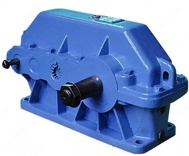 Цилиндрический горизонтальный редуктор Ц3У 250-40 (Трехступенчатый) - 31 811 500 сум