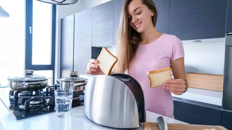 Как выбрать тостер: помогаем определиться с критериями