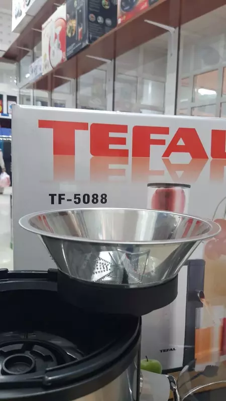   Центробежная соковыжималка Tefal с разрушающей силой измельчения.
