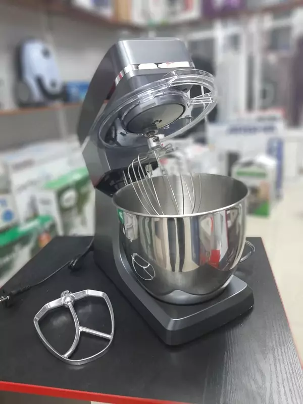 Супермощный планетарный миксер от Bergamo (Турция). 1600 Вт мощи и чаша 7 литров.