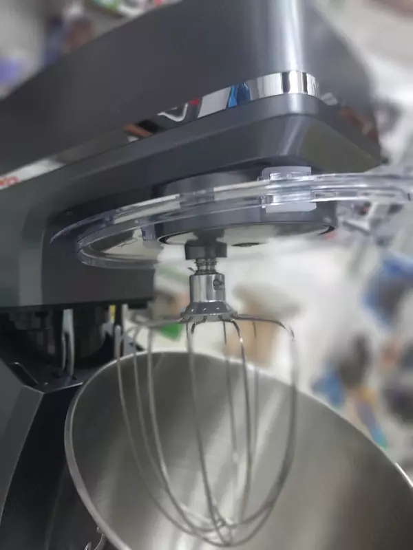 Супермощный планетарный миксер от Bergamo (Турция). 1600 Вт мощи и чаша 7 литров. DOSTAVKANADOM