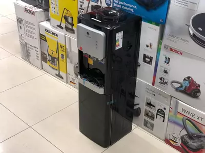 1 500 000 сум / шт. Кулер для воды Avura R2 с тремя краниками.