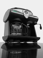   Рожковая кофеварка с кофейником от DUMAS (Великобритания). Есть капучинатор и дисплей.