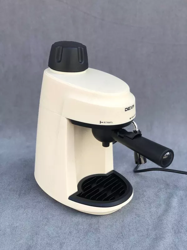 Кофеварка DEXP EM-801 Только в розницу