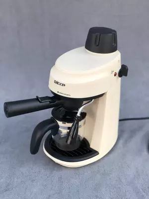 Кофеварка DEXP EM-801