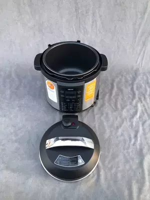 Мультиварка-скороварка с чашей 5.7 литра от DEXP (Россия) DOSTAVKANADOM