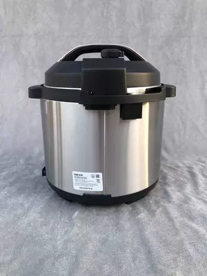 DEXP 5.7 litrli piyola bilan sekin pishirgich-bosimli pishirgich (Rossiya)