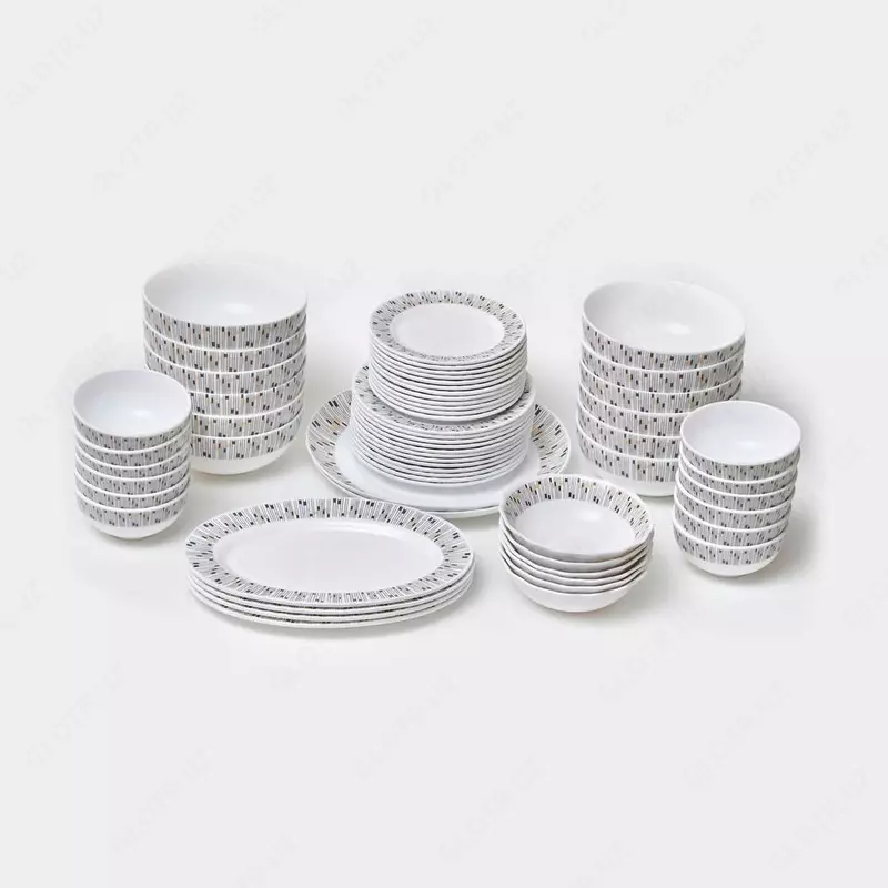 Набор посуды из стеклокерамики 60 предметов.