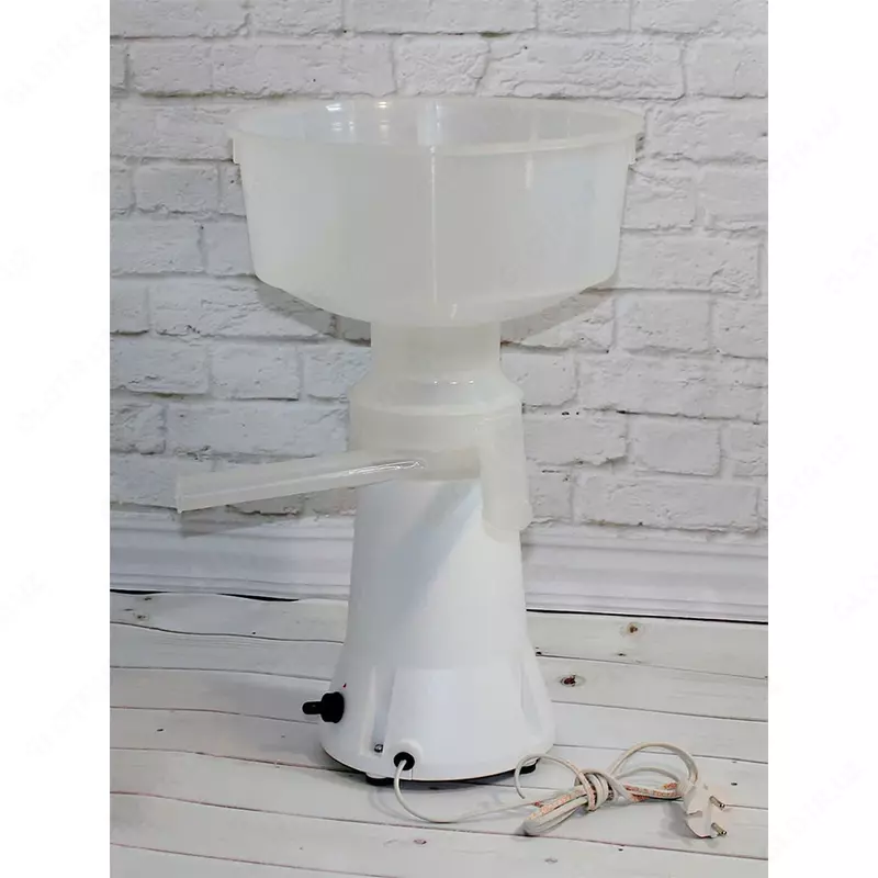  Сепаратор бытовой для молока Пензмаш ЭСБ-02 50л/ч Только в розницу