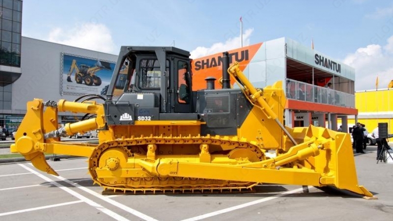 Бульдозер SD32