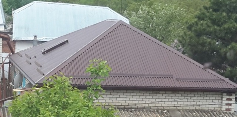 Строительство и ремонт кровли из любых материалов любой конфигурации.  Возможна рассрочка расчёта.