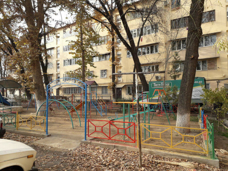  Детская Горка с крышей и баскетбольным щитом - 