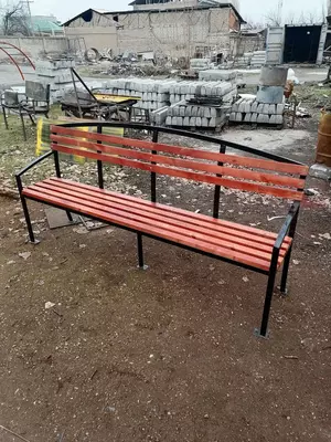 Скамейки со спинкой - 900 000 сум / шт.