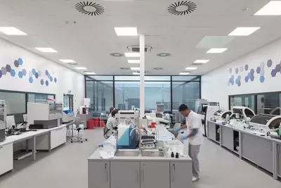 потолок Армстронг акустика