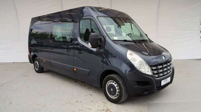 Грузопассажирский микроавтобус марки Renault