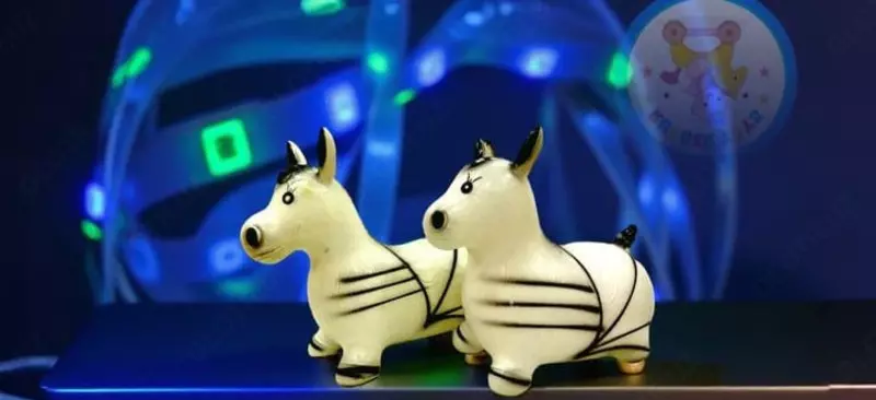  Резиновый попрыгун для малышей Зебра (Черно/белый) - 