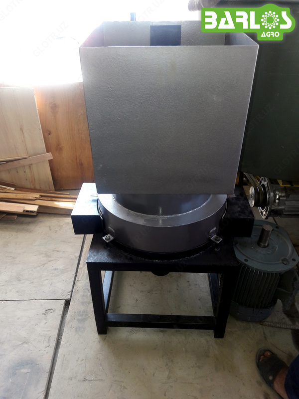 Oziqlantirish maydalagichi / soatiga 900 kg gacha maydalagich