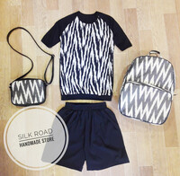 Футболка черная женская - 80 000 сум