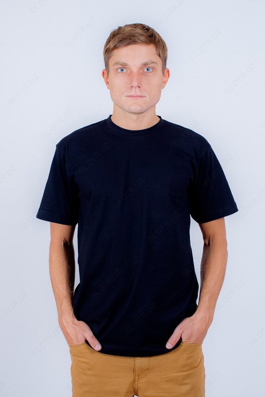 "Qora" Premium erkaklar futbolkasi