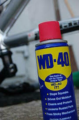 Аэрозольная жидкость (антикоррозия) WD-40 400 мл. (США)