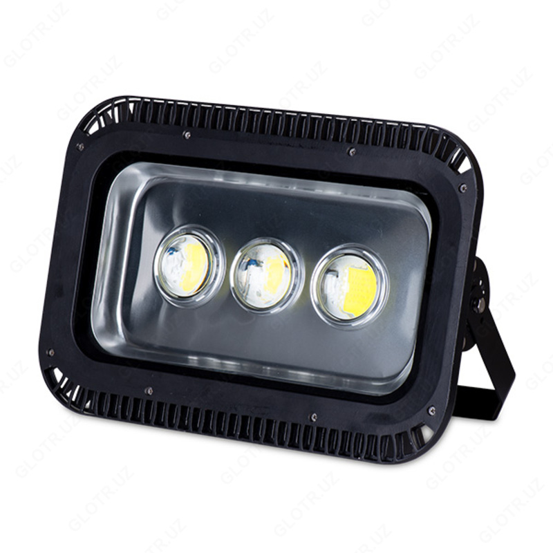 Светодиодный прожектор 150 Вт