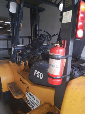 Вилочный погрузчик 5 тонн