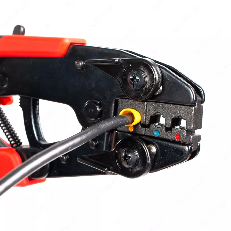 CTB (kVt) matritsalar to'plami bilan press qisqichlari