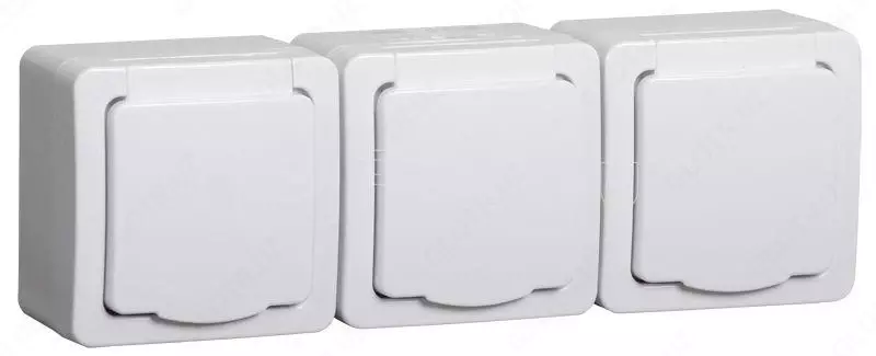 РСб23-3-ГПБб розетка 3м с з/к о/у IP54 (белый) ГЕРМЕС PLUS