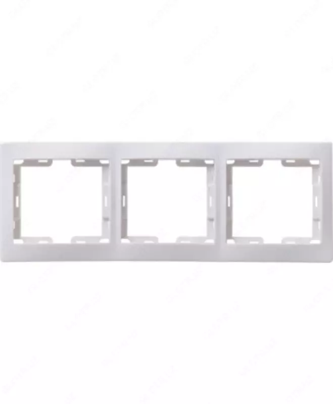 РГ-3-КБ Рамка 3местн. горизонт. КВАРТА (белый)