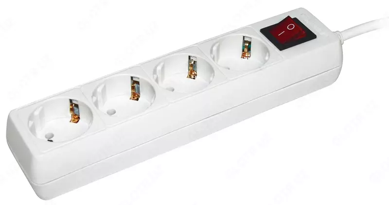 U04k uzatma kabeli-o'chirilgan. 4 joy 2p + PE / 3 metr 3x1mm2 16A / 250 IEK