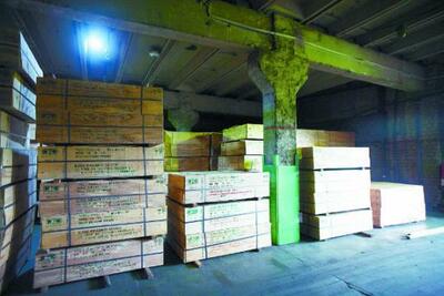 фанера 1,52х1,52 Красный Якорь