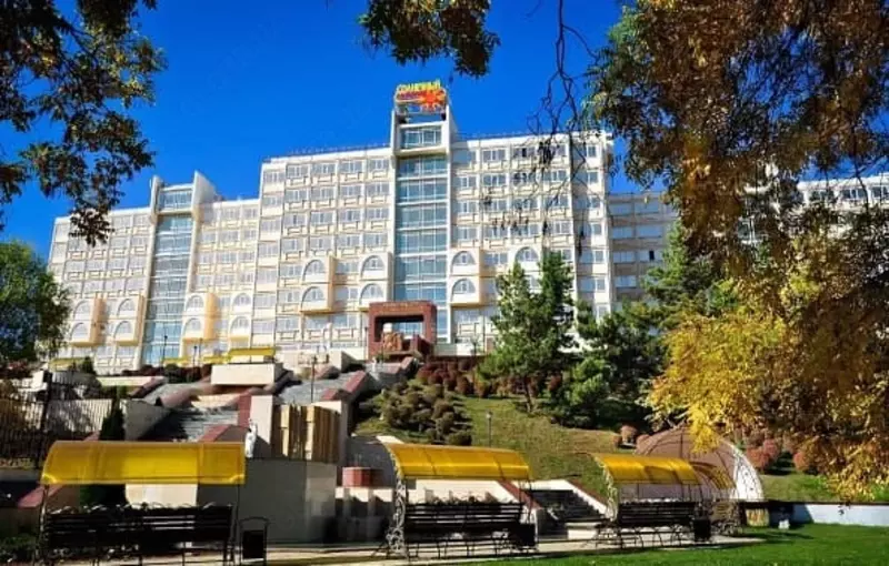 РОССИЯ: ЛЕЧЕНИЕ в Кисловодске