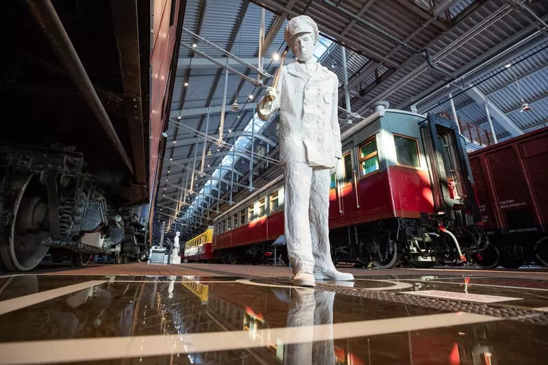 Rossiya: "Sankt-Peterburgga bolalar bilan" 🚌 - Turizm va dam olish