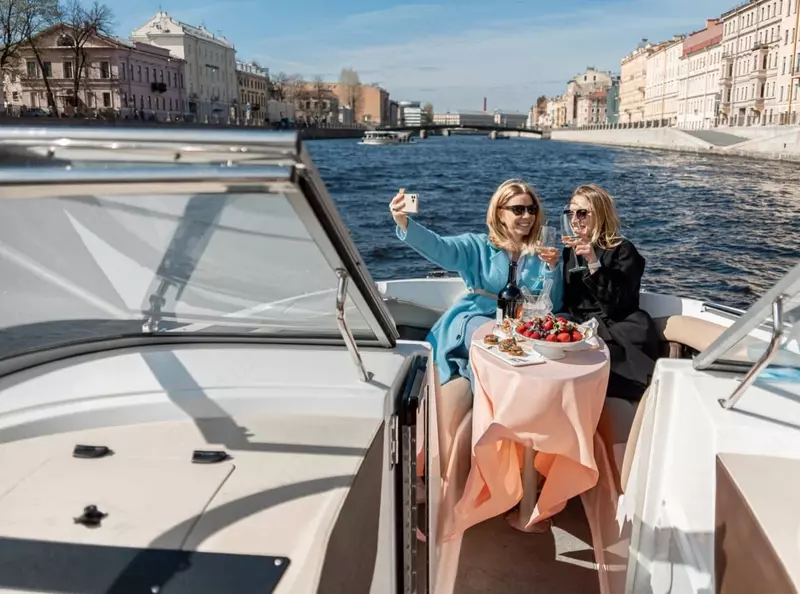 РОССИЯ: САНКТ-ПЕТЕРБУРГ ДЛЯ МИЛЫХ ДАМ - ITS TASHKENT