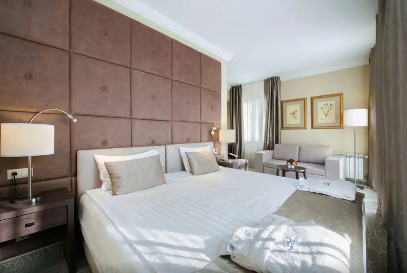 ОЗДОРОВИТЕЛЬНЫЕ ТУРЫ В КАВКАЗСКИЕ МИНЕРАЛЬНЫЕ ВОДЫ: ЕССЕНТУКИ