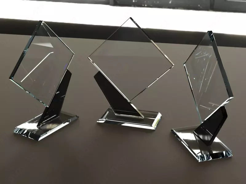 Награды из стекла