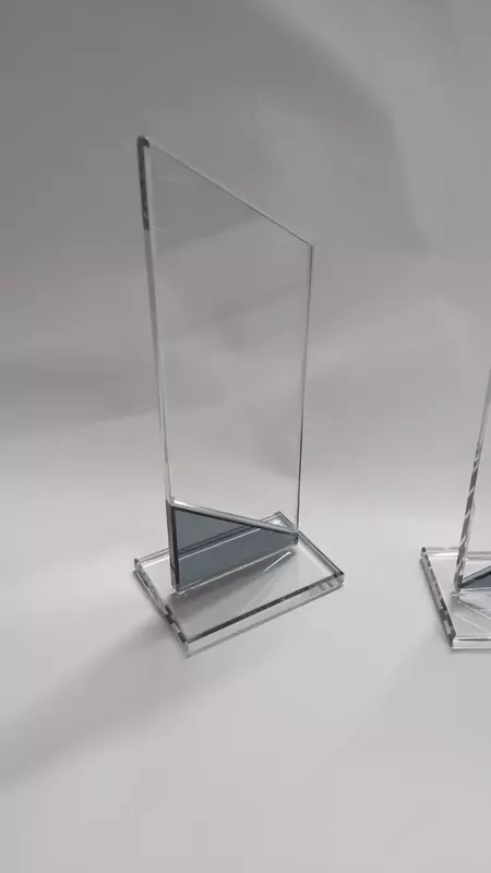 стеклянные награды