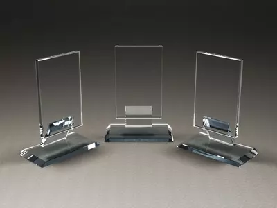 Статуэтки из стекла, стеклянные награды, бизнес подарки, корпоративные подарки, сувениры.