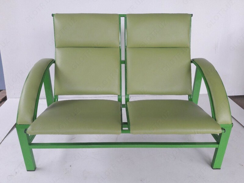 Диван 2-х местный